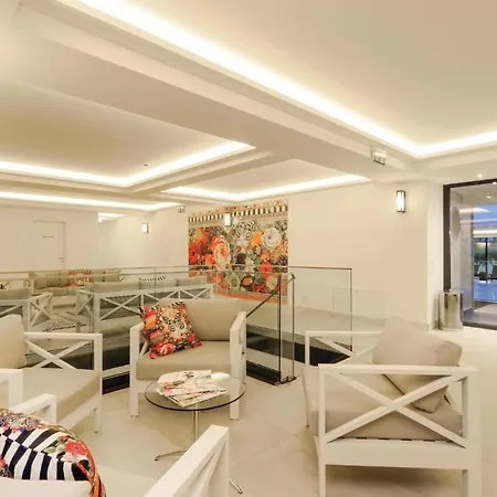 Princess Apartment *